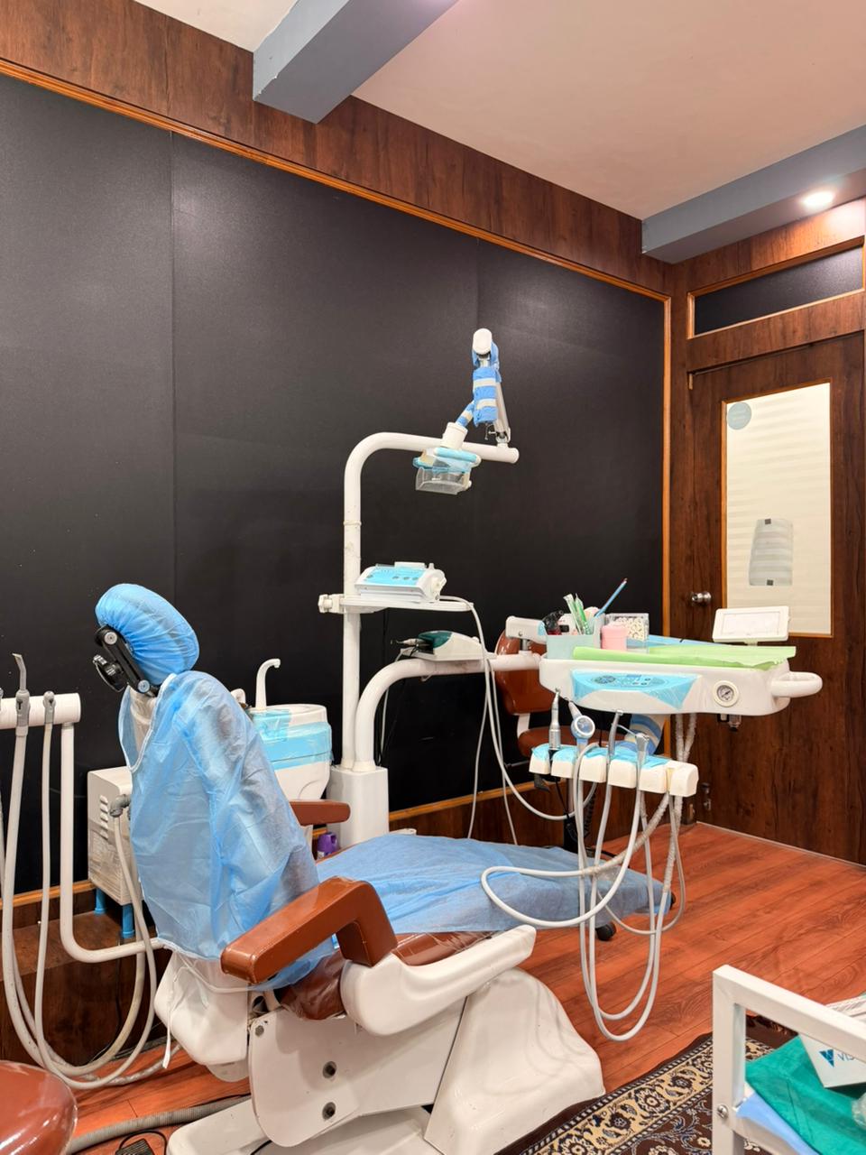 Modern dental treatment room